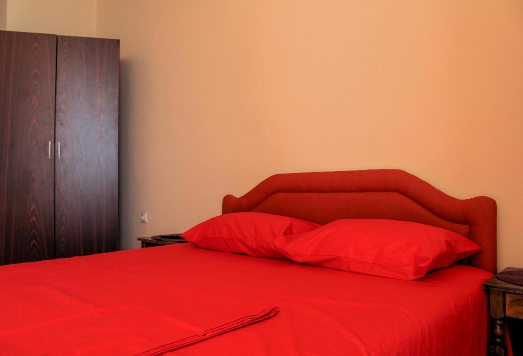 Apartments Olga Улцинь Экстерьер фото